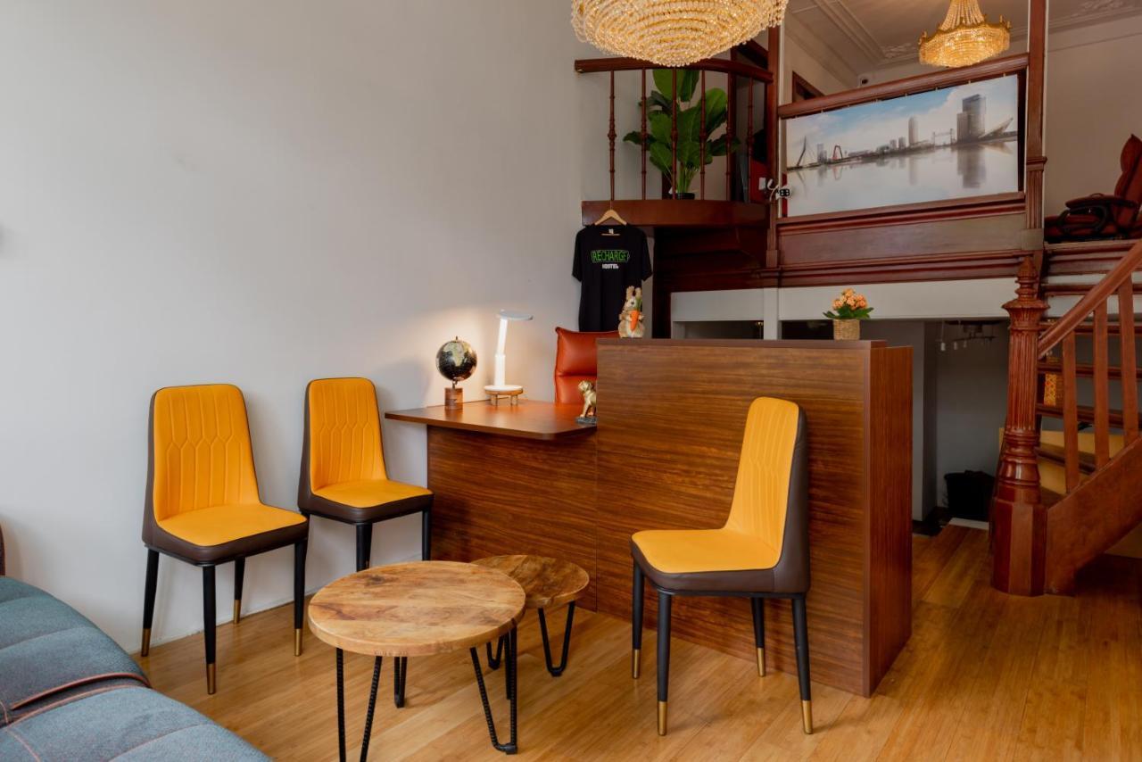 Recharge Hostel Rotterdam Eksteriør billede